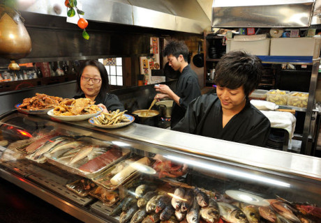 We offer a delicious menu